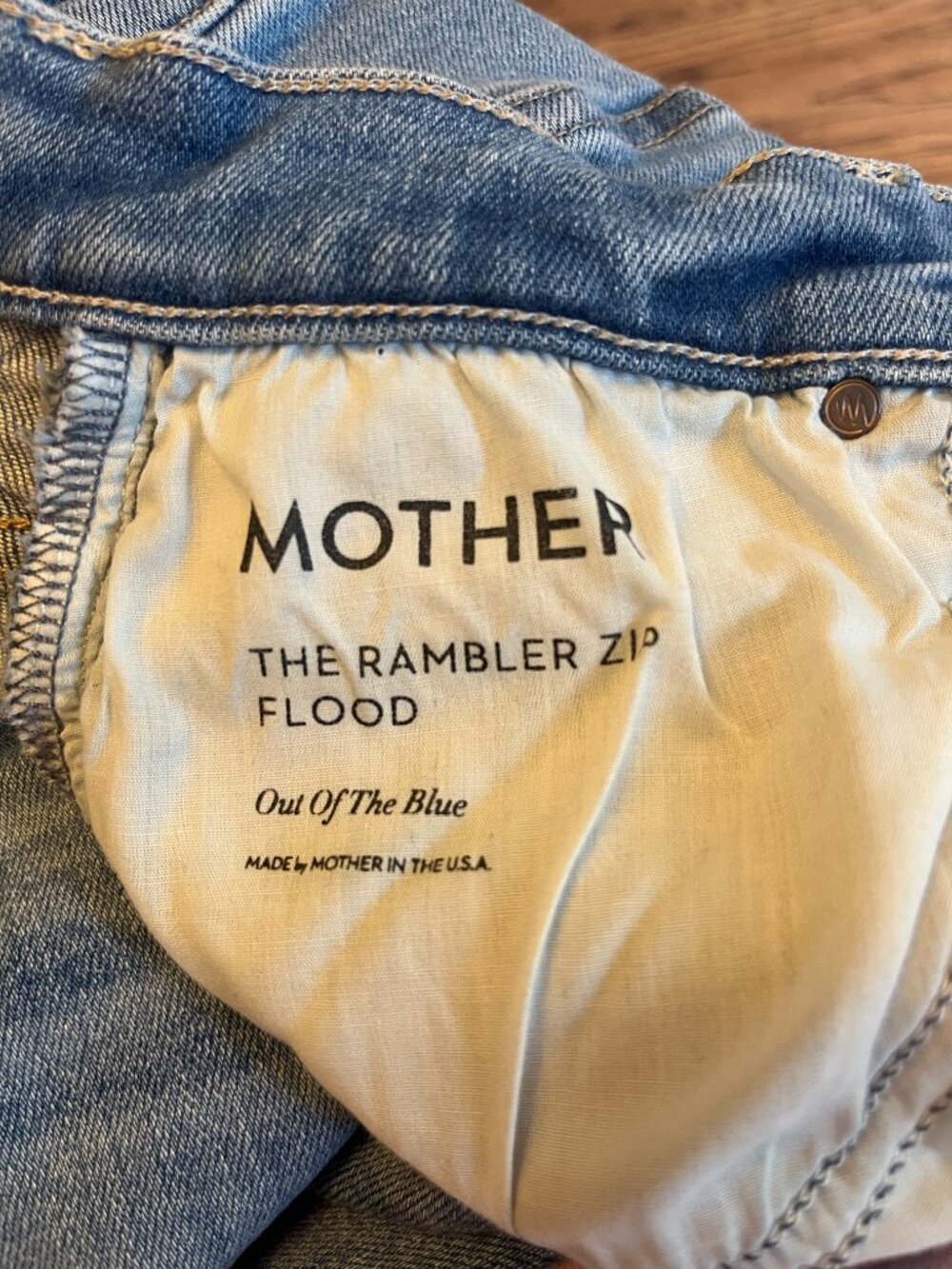 MOTHER The Rambler Zip Flood Straight Leg Denim Jeans - Picture 7 of 11